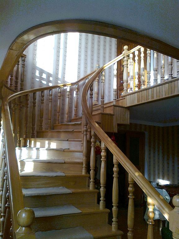 Guest House Medea Telavi Extérieur photo